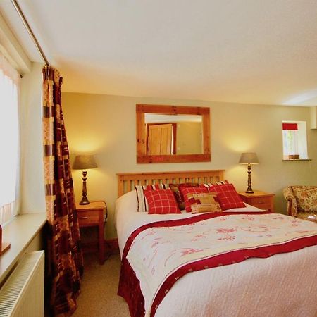 Bed and Breakfast The Old Forge East Kennett Exteriér fotografie