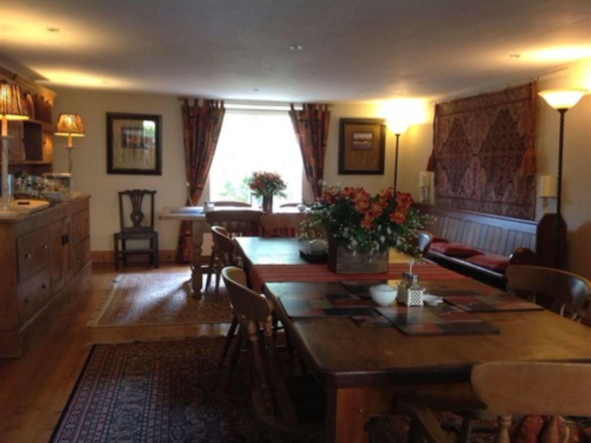 Bed and Breakfast The Old Forge East Kennett Exteriér fotografie