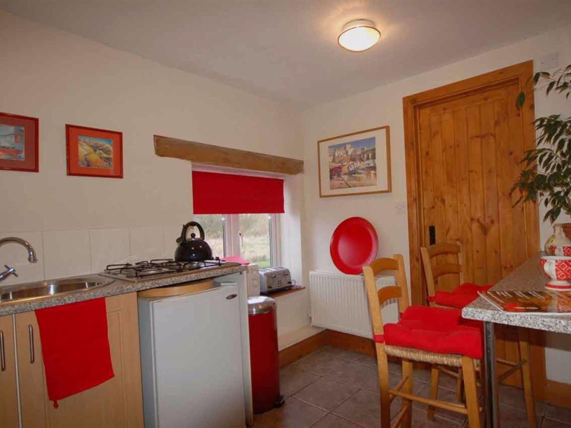 Bed and Breakfast The Old Forge East Kennett Exteriér fotografie